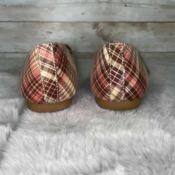 American Eagle Plaid Flats - Picture 8 of 10